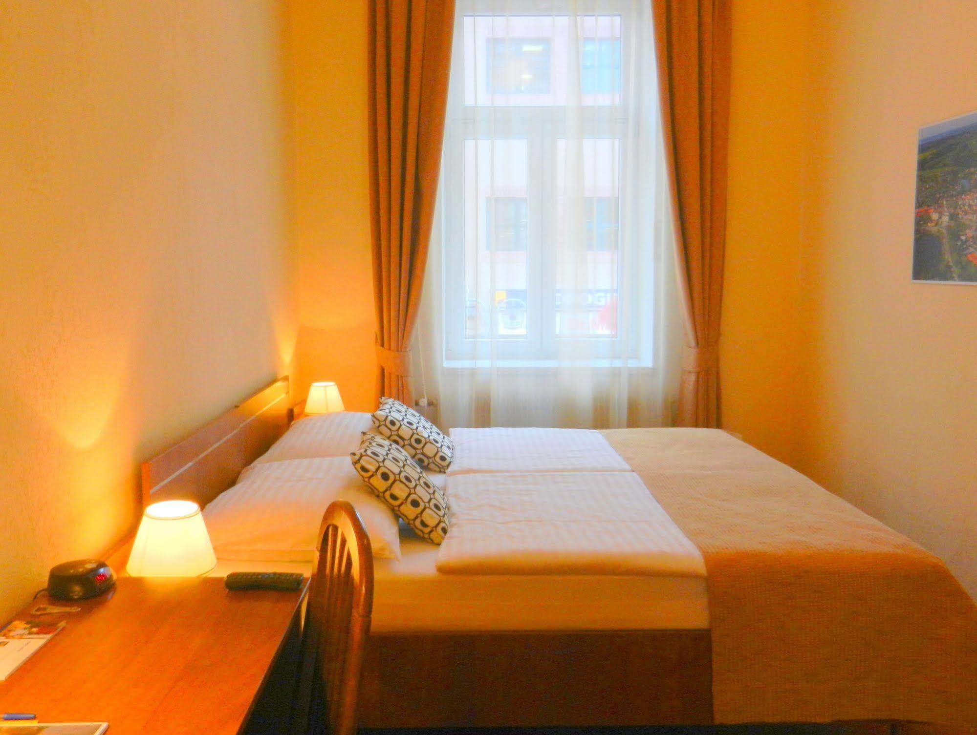 Hotel Табор Екстер'єр фото